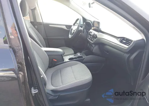 2022 Ford Escape Se z USA, uszkodzony, nr VIN 1FMCU9G62NUB41003